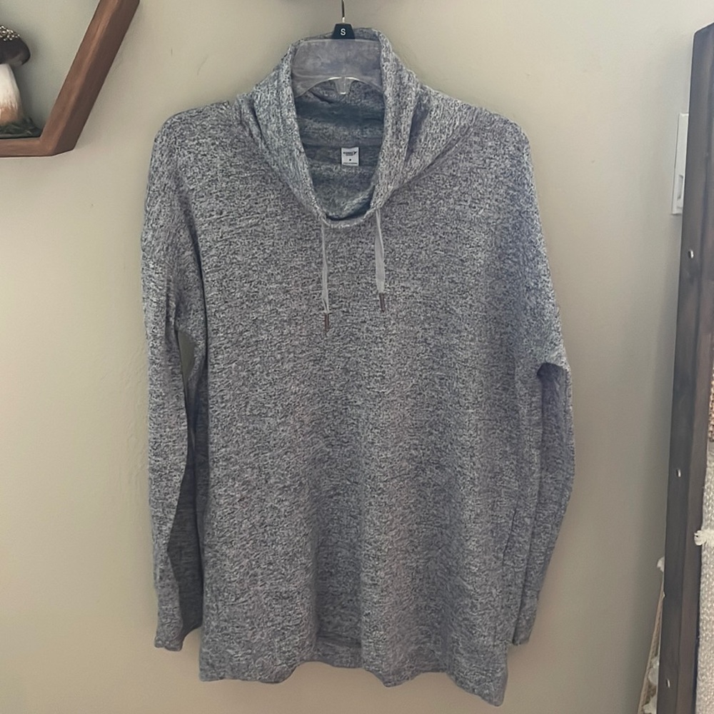 Women’s Tunic Cowl Neck Sweatshirt